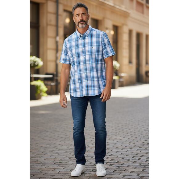 NWT Men's Nautica Blue + White Plaid Short Sleeve Button Down Shirt Size XXL/2X - Picture 1 of 7